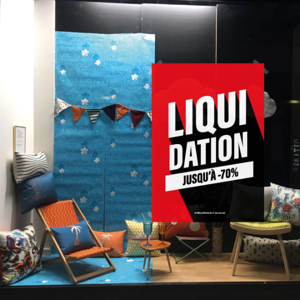 Liquidation affiche vitrine